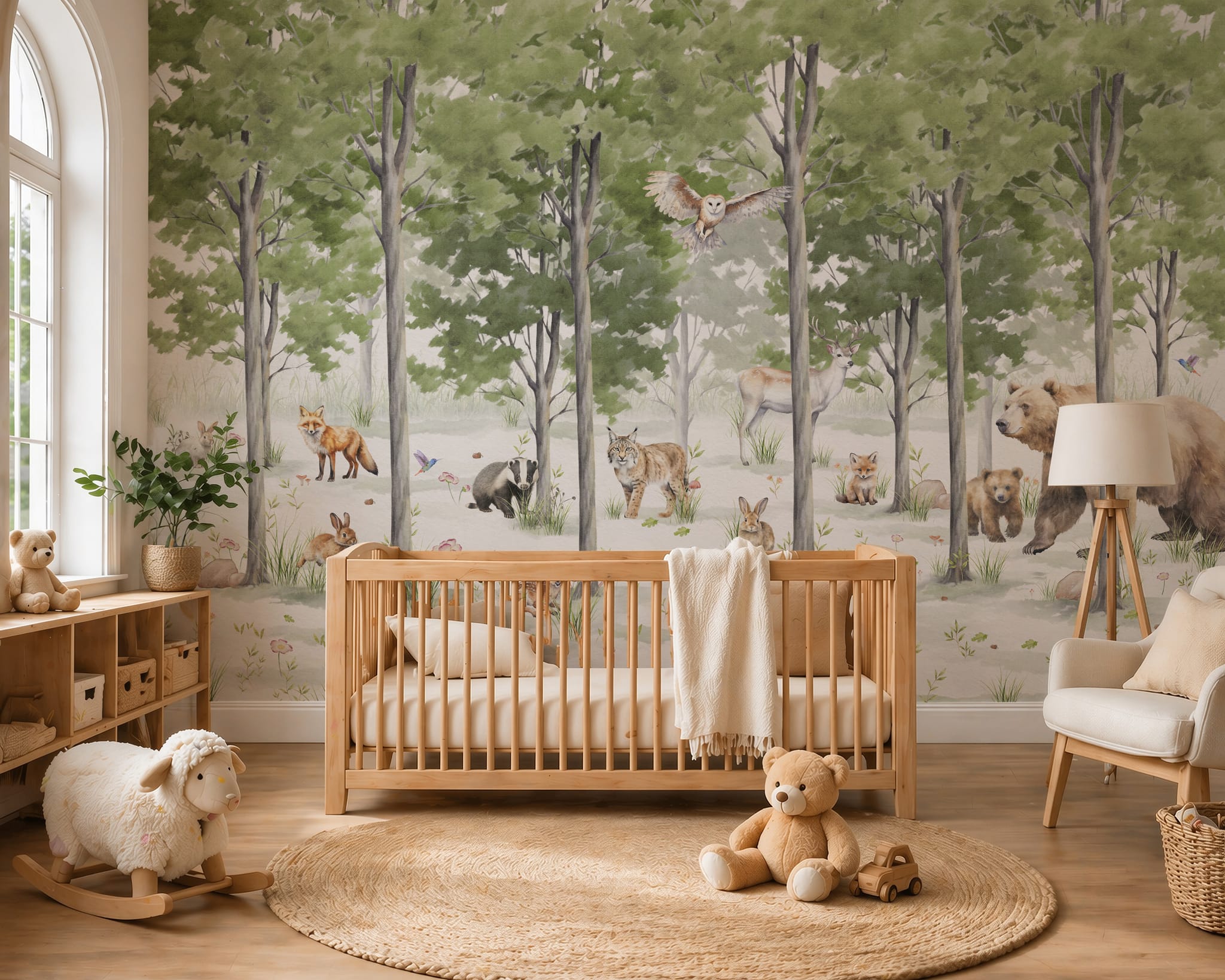 Woodland animal wallpaper with forest animals