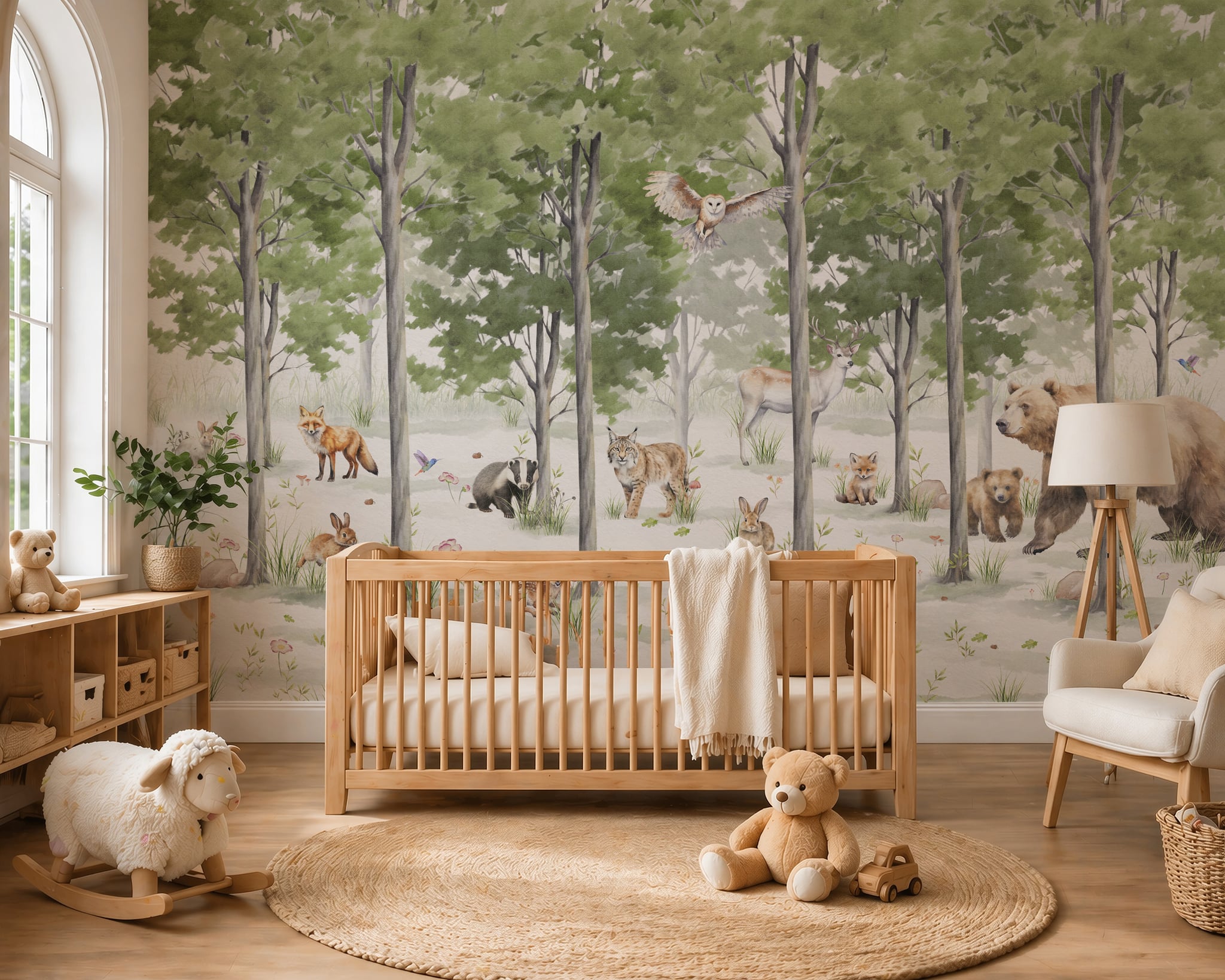 Woodland animal wallpaper with forest animals
