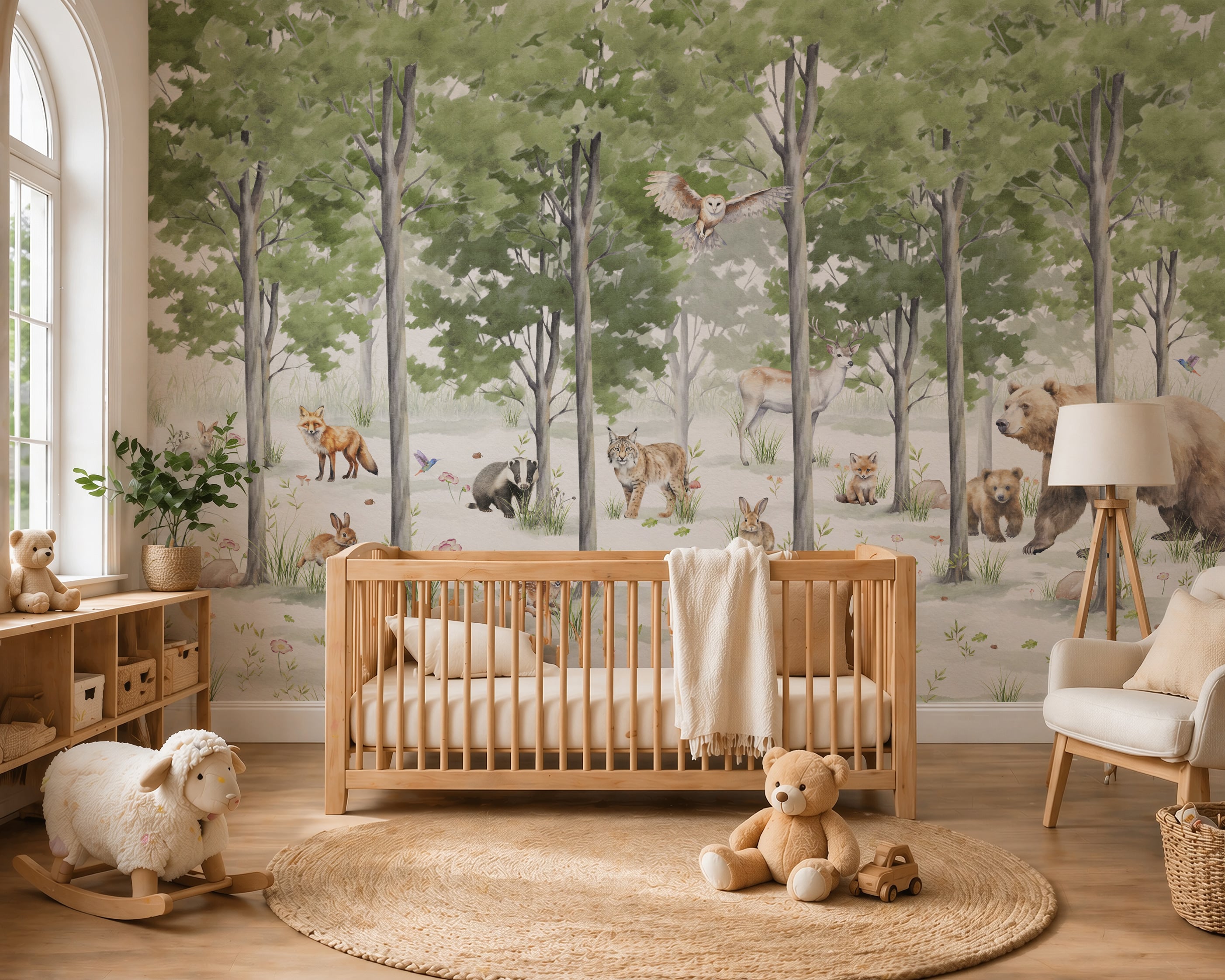 Woodland animal wallpaper with forest animals